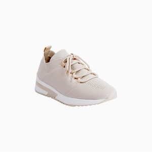 Urban Sport by J/Slides Gabby Stretch Knit Sneaker 8 newish